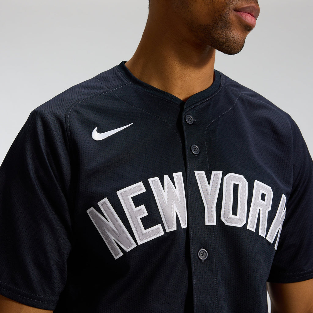 Men's New York Yankees Aaron Judge Nike White Home Limited Player Jersey