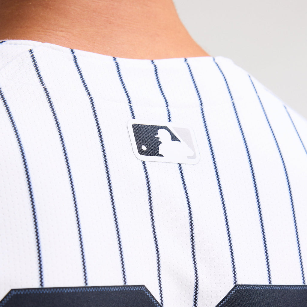 Men's New York Yankees Aaron Judge Nike Gray Road Limited Player Jersey