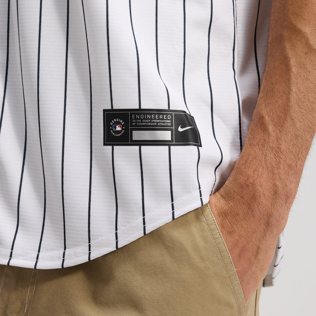 Men's Chicago White Sox Nike Black Alternate Replica Team Jersey