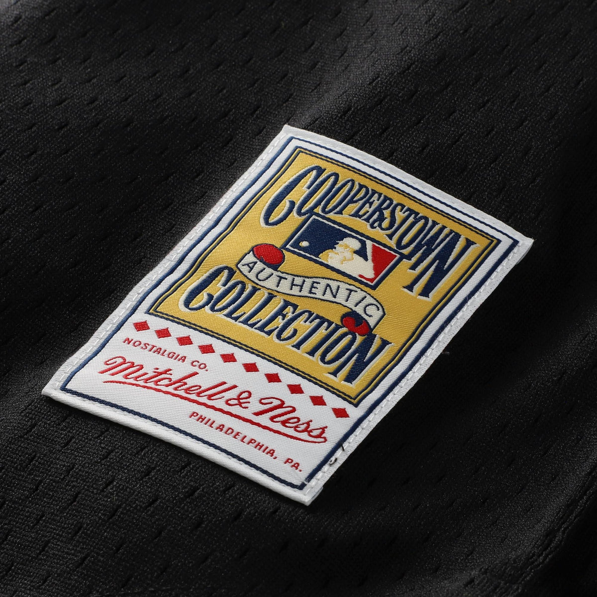 Men's Cincinnati Reds Barry Larkin Mitchell & Ness Black Cooperstown Collection Mesh Batting Practice Button-Up Jersey